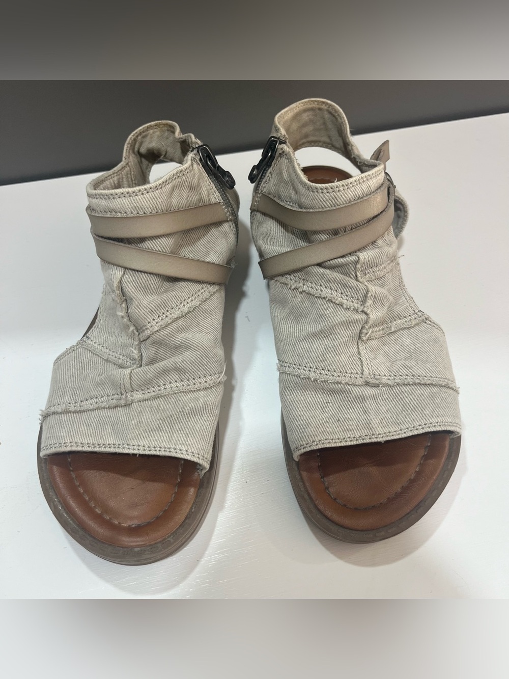 Blowfish Malibu sandals. Beige